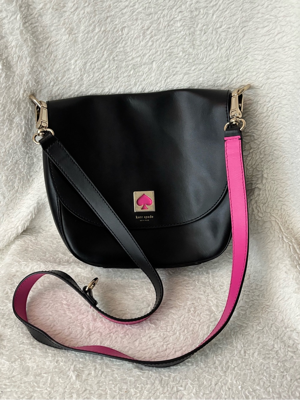 Kate Spade Bond Street Doreen Black Leather Crossbody Bag Pink Pop Accent VGUC